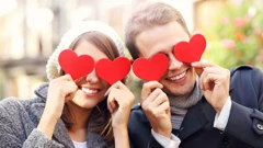 Cvijeće, čokolade i poruke: Kako je nastalo Valentinovo