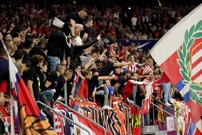 Tribina s navijačima Atletico Madrid , Foto: Ana Beltran/REUTERS