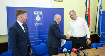 Potpisivanje ugovora u Domu Zadarske županije
