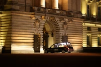 Lijes s tijelom kraljice Elizabete vraćen je u Buckinghamsku palaču, Foto: REBECCA BROWN/Pool via REUTERS