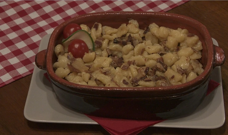 Tradicionalno i fino 