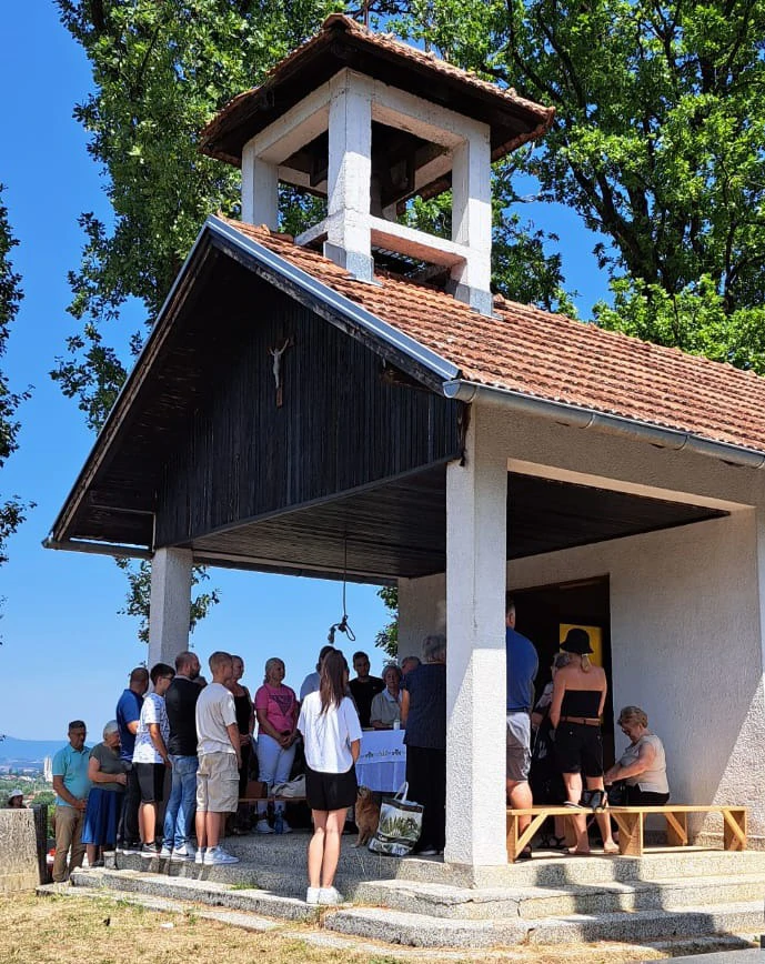 Groblje sv. Jakova, Debeljaci