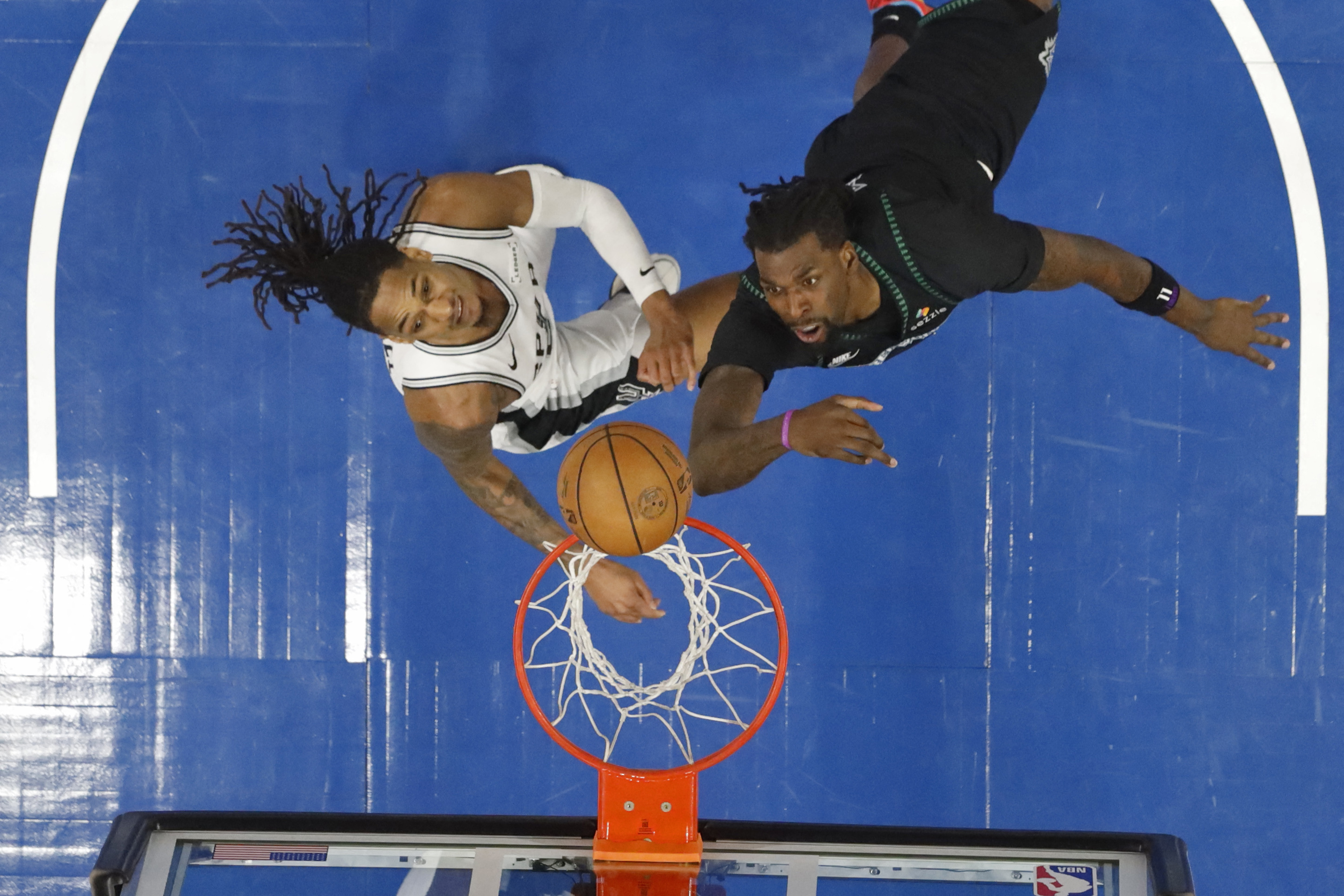 2026 05 11t041408z 1742883885 mt1usatoday28926604 rtrmadp 3 nba playoffs san antonio spurs at minnesota timberwolves 20260511065056