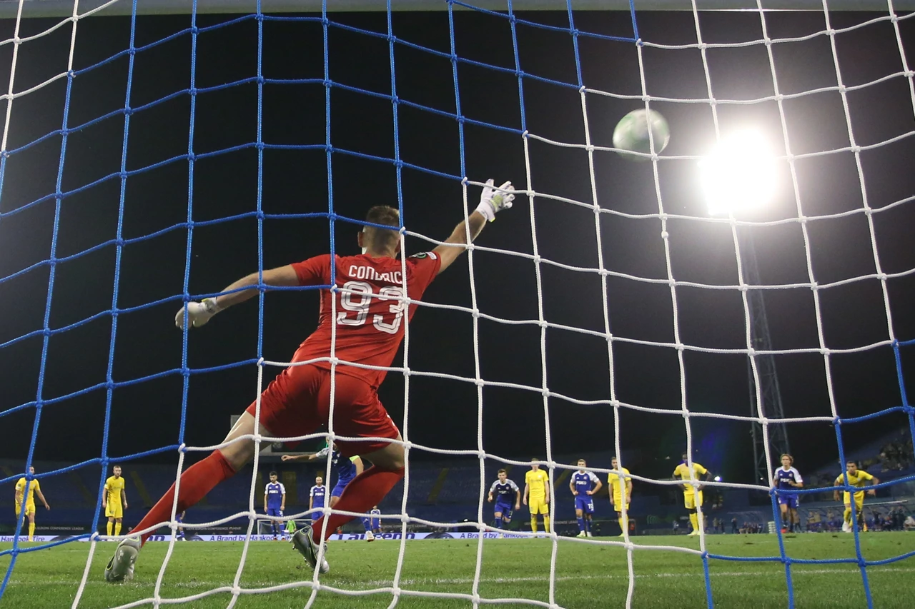 Petković zabija za vodstvo Dinama protiv Astane, Foto: Goran Stanzl/PIXSELL