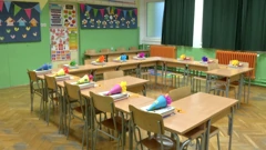 Školske klupe spremne za prvašiće