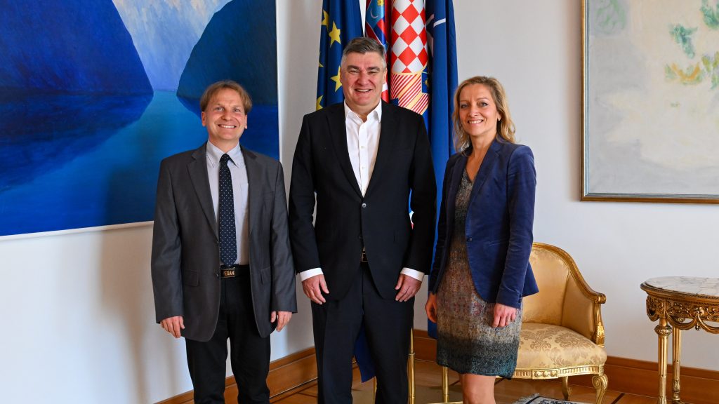 Milanović empfing Vertreter des Vereins „Animal Friends“ 1 dsc 0898 1024x576 20251028133832