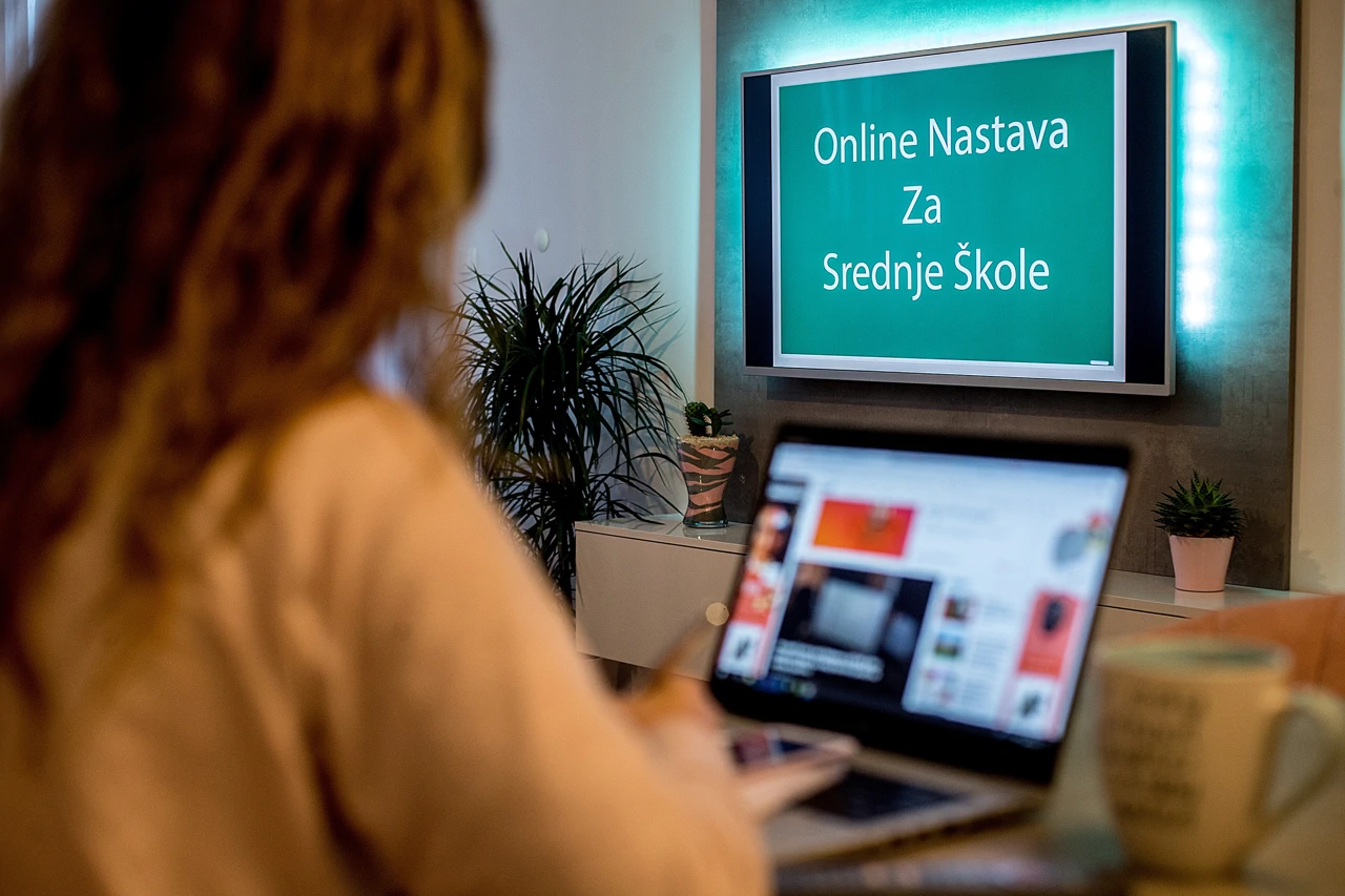 Ilustracija - online nastava