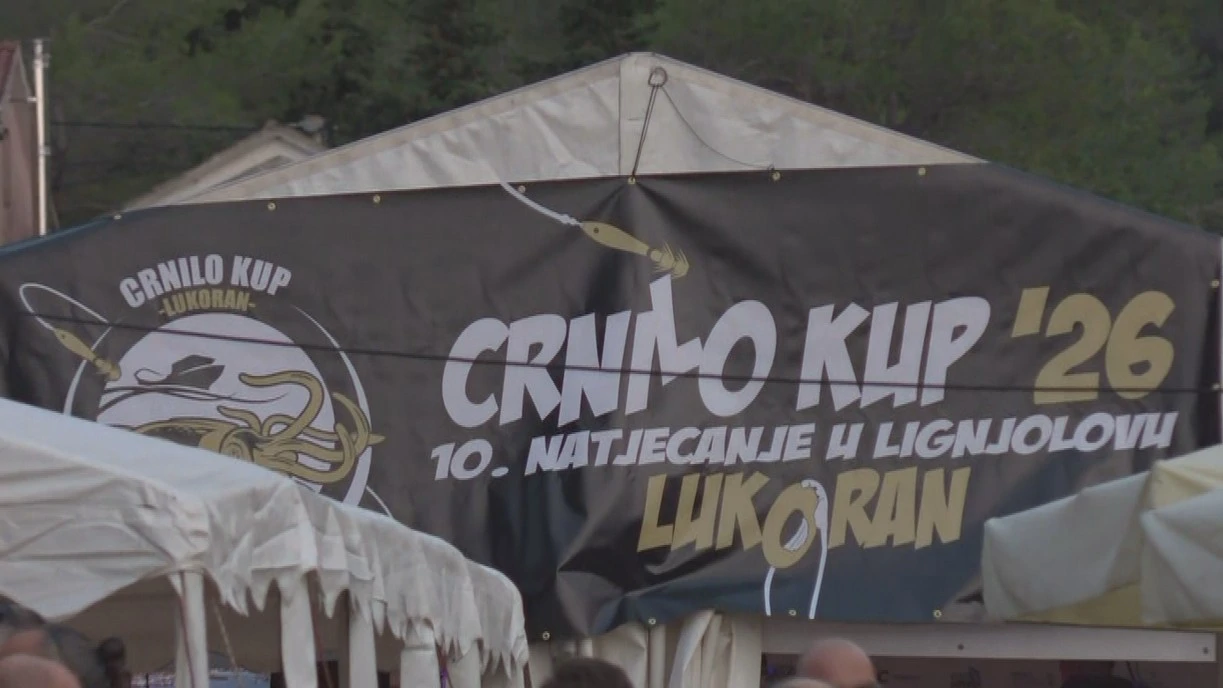 Natjecanje u lovu na lignje u Lukoranu na otoku Ugljanu