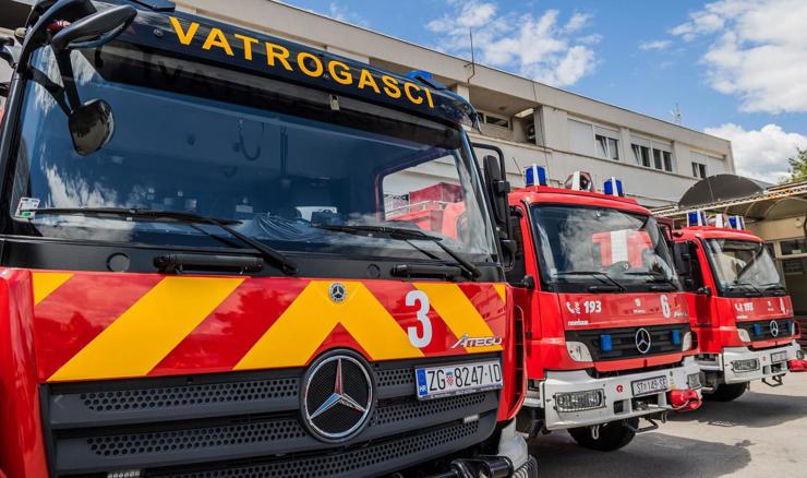 Požar u splitskom Varošu stavljen pod kontrolu