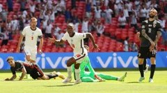 Raheem Sterling slavi gol 