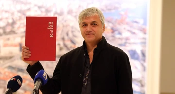 Umjetnik Igor Grubić - dobitnik likovne nagrade Ivo Kalina