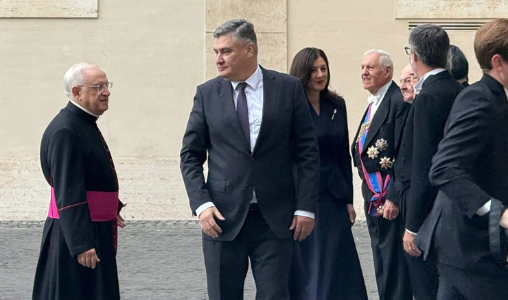 Milanović u posjetu Vatikanu