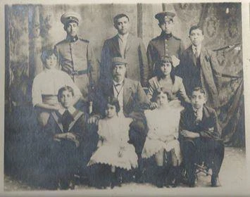 Petar Glasinović s obitelji