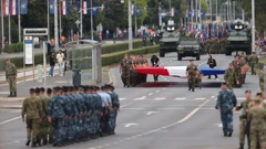 Okupljanje vojske u Vukovarskoj ulici 