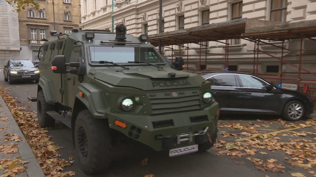 Policijska "ghurka" dovezla balkanskog narkobosa na Županijski sud , Foto: HTV/HRT