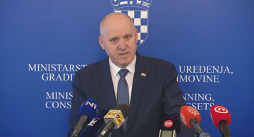 Ministar Branko Bačić