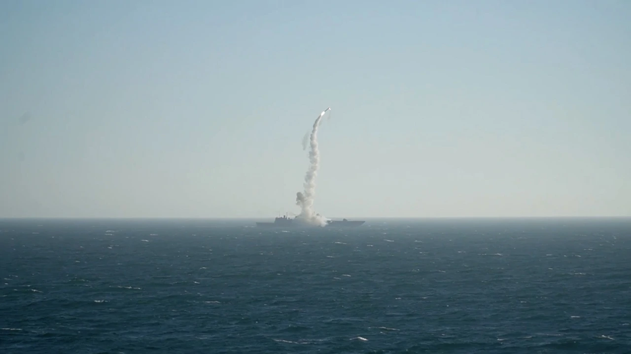 Lansiranje hipersonične krstareće rakete Cirkon
