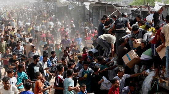 Palestinci preuzimaju humanitarnu pomoć, Khan Younis, 11. listopada