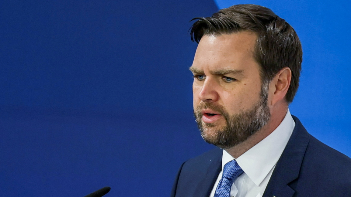 Vance uoči polaska na pregovore upozorio Iran da 