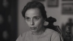 Alma Prica u ulozi Diane Budisavljević (foto: HRT Centar Pula)