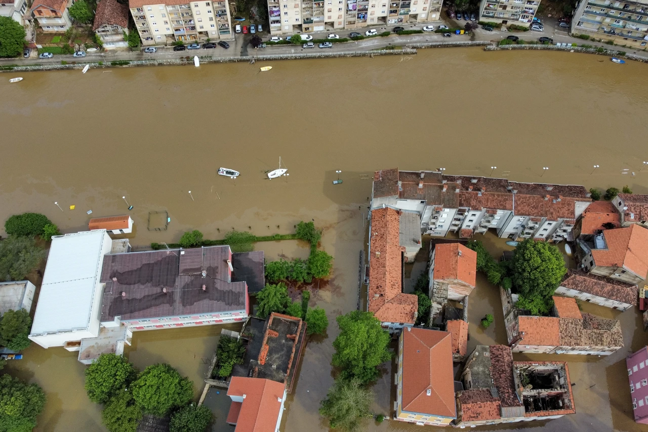 Poplavljeni Obrovac, Foto: Sime Zelic/PIXSELL