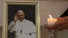 Papa Franjo preminuo od posljedica moždanog udara