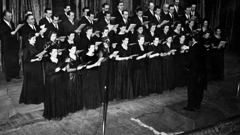 1941. dirigent Mladen Pozajić utemeljio Komorni zbor Hrvatskoga krugovala, današnji Zbor HRT-a