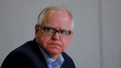 Guverner Minnesote Tim Walz