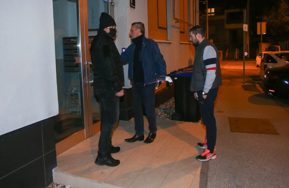  Pavle Kalinić stigao do stana Milana Bandića, Foto: Matija Habljak/PIXSELL