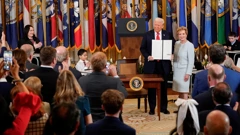 Trump potpisao