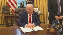Trump odgodio uvođenje carina Kanadi i Meksiku