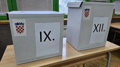Glasačke kutije u Šibeniku, Foto: H. Gunjača/HRT
