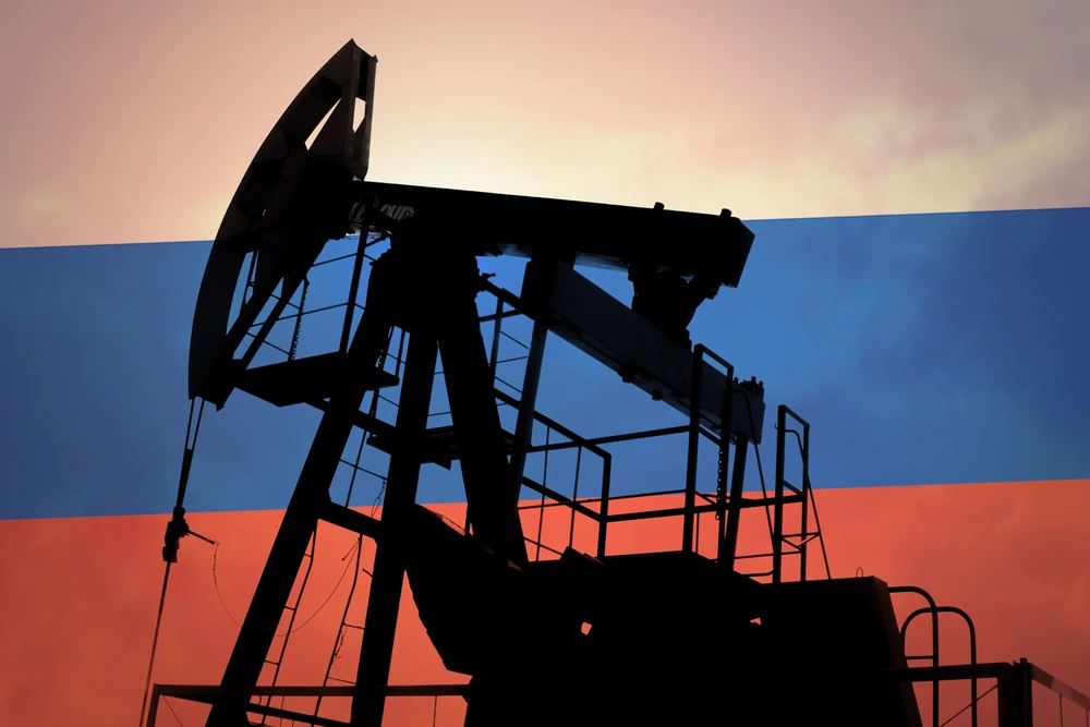 SAD odobrio prodaju ruske nafte na još mjesec dana