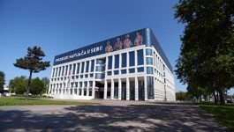 INA  