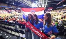 Hrvatske navijačice u Herningu, Foto: Ante Čizmić/CROPIX