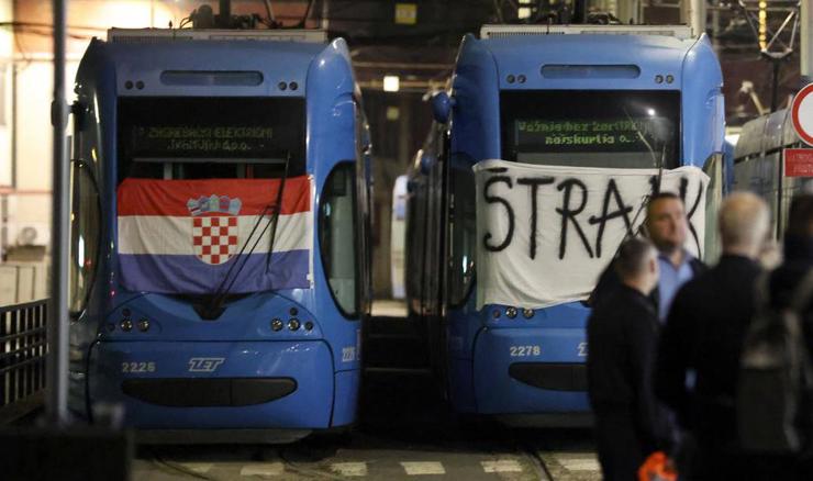 Štrajk u ZET-u i Holdingu: Na ulicama dva tramvaja i jedan autobus