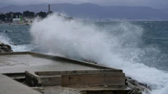 Olujno jugo na Jadranu