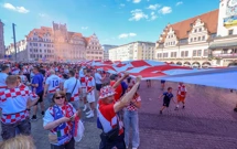 U Leipzig stigla najveća hrvatska navijačka zastava dugačka 107 metara  , Foto: Sanjin Strukić/PIXSELL