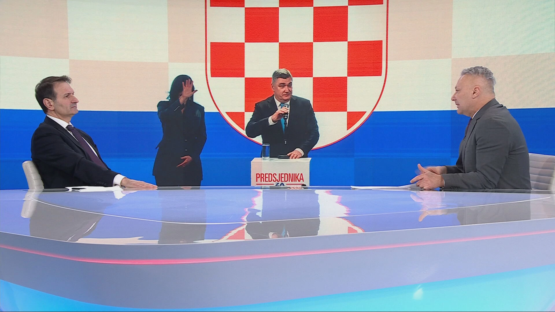 'Milanović se stilizirao kao pop-Tuđman, ukrao je HDZ-u zastavu'