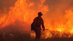 Lokaliziran novi požar kod Los Angelesa, stari i dalje aktivni