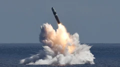 Lansiranje interkontinentalne balističke rakete Trident II D5 s podmornice klase Ohio